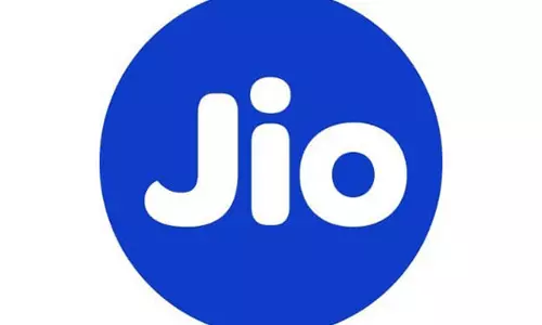 Reliance Jio Offers Cheapest Choice Compared to Other Telecom Operators: Report