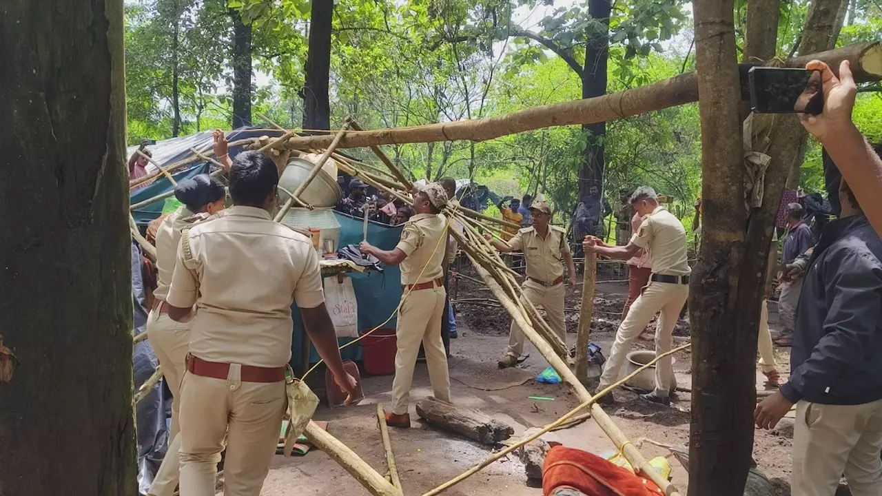 Tribal Encroachment in Nagarahole: New Sheds Demolished Tribal Encroachment in Nagarahole: New Sheds Demolished