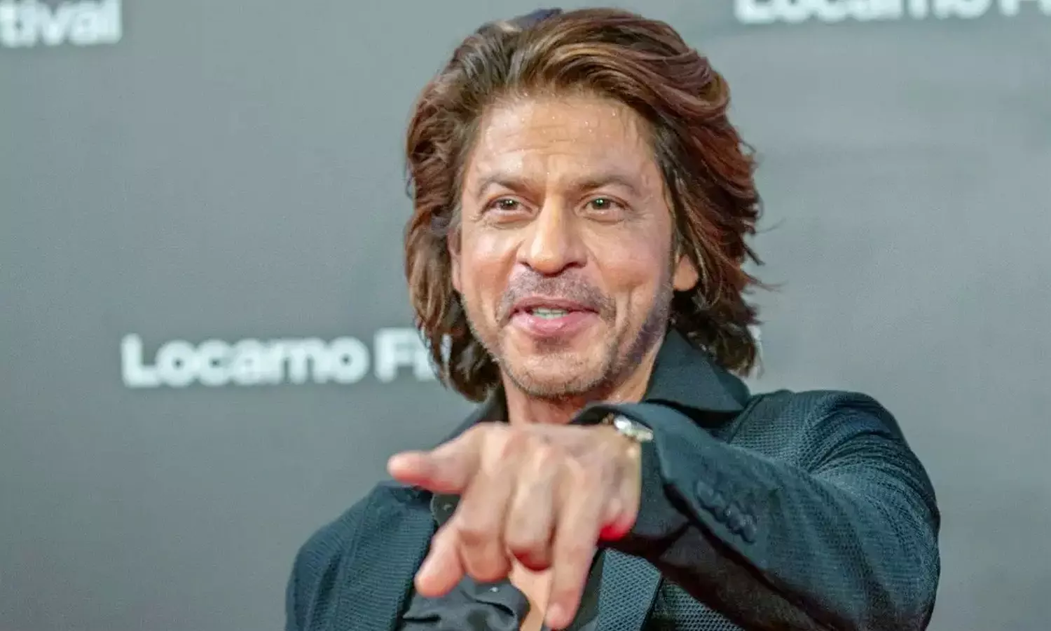 Exclusive: SRK Gives Nod To Mythri Movie Makers? Exclusive: SRK Gives Nod To Mythri Movie Makers?