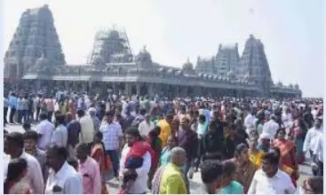 2 Endowments Department Panels, Police Investigating 60 Kgs Tamarind Theft At Yadagirigutta