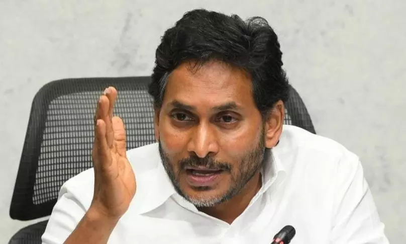 Rappa Rappa: Jagan Mimics Allu Arjun’s Beard-Touching Mannerism From Pushpa