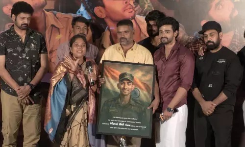 Bigg Boss Gautam Krishna Donates Rs 1 Lakh to Martyr Murali Nayak’s Parents