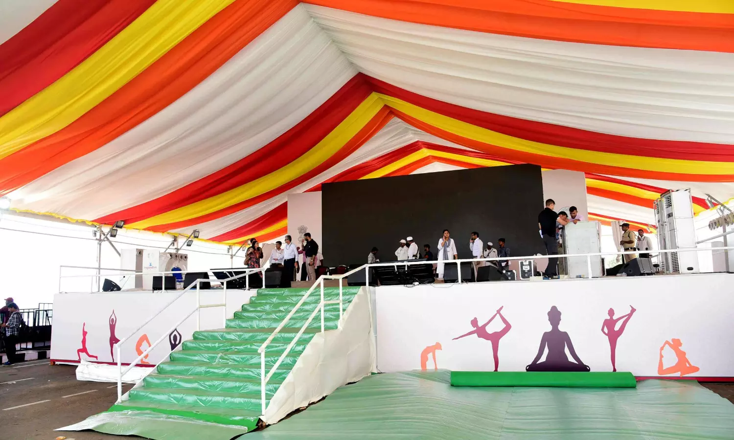 Vizag Prepares a 26-km Spectacular Stretch to Welcome PM Modi