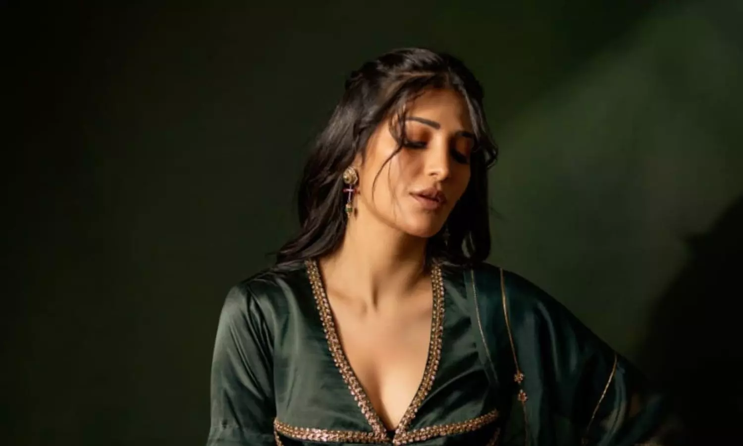 Shruti Haasan’s viral Piano Post Gives a Glimpse Into her Musical World