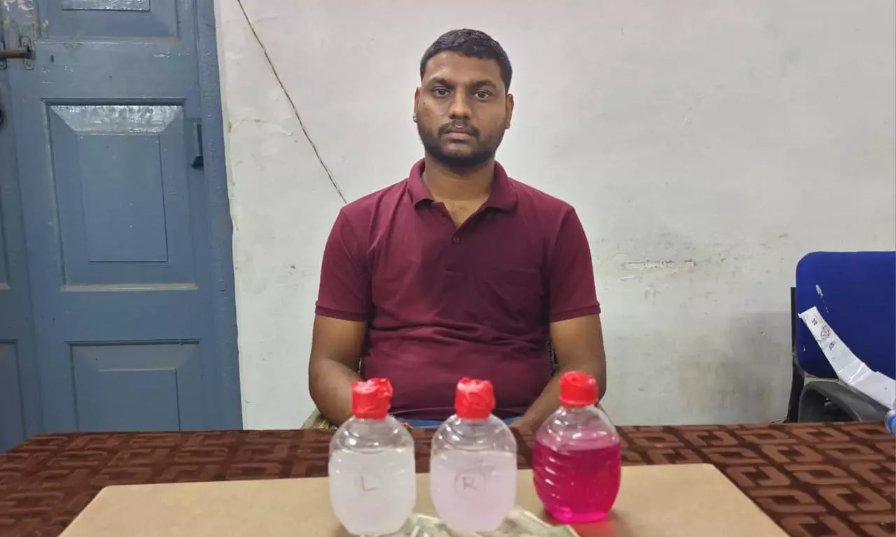 Kothagudem Tahsildar Office Staffer Held In Bribe Case