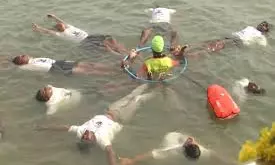 Mangaluru Hosts Unique Jala yoga Event In Swimming Pool