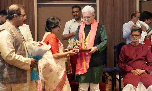 Bengalis Celebrate WB Foundation Day at Raj Bhavan