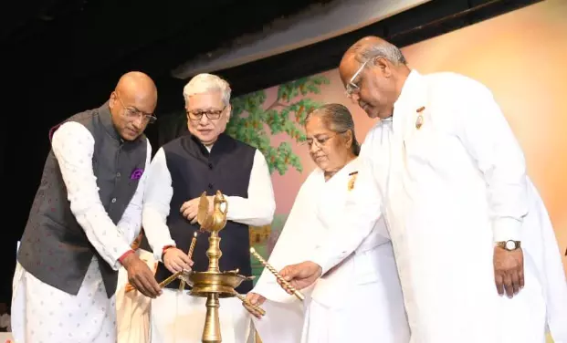Governor inaugurates a Breast Cancer awareness Programme at Brahma Kumaris HQ