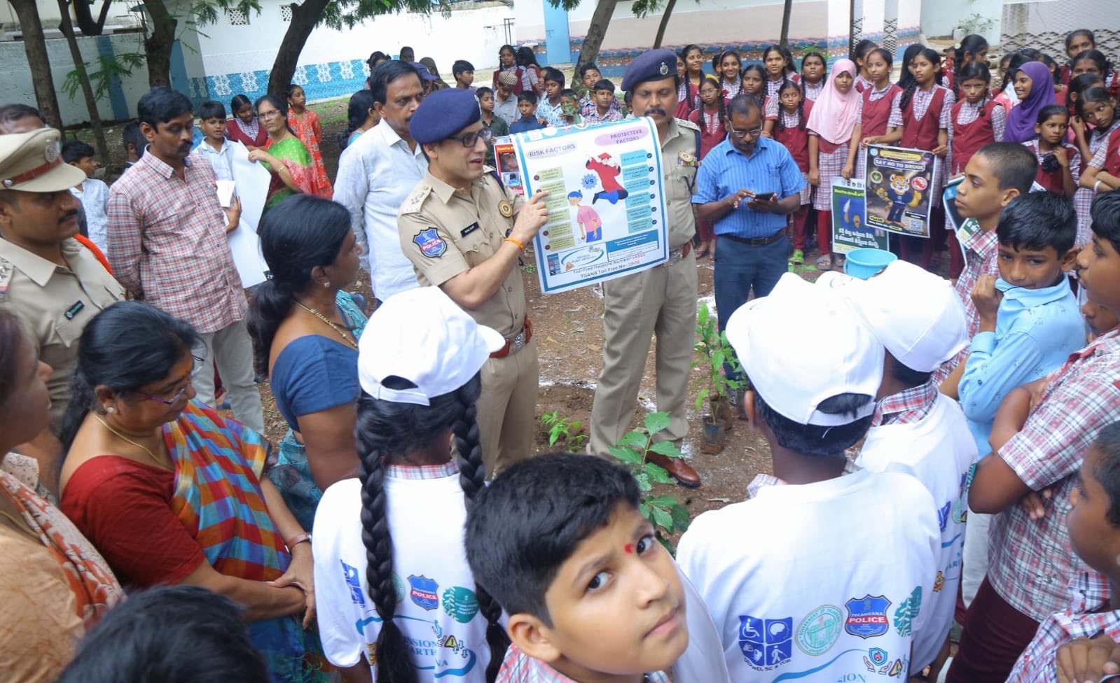Khammam Police Commissioner Warns Youth Against Drug Use