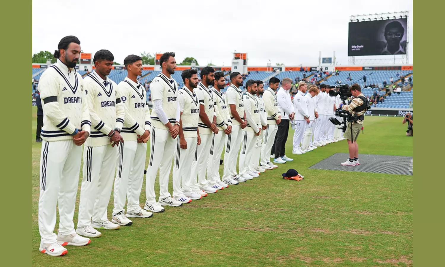 Leeds Test: India, England Players Honour Dilip Doshi Before Start of Day Five