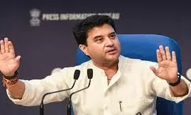 Duopolicy In Telecom Not Good For India: Scindia Duopolicy In Telecom Not Good For India: Scindia