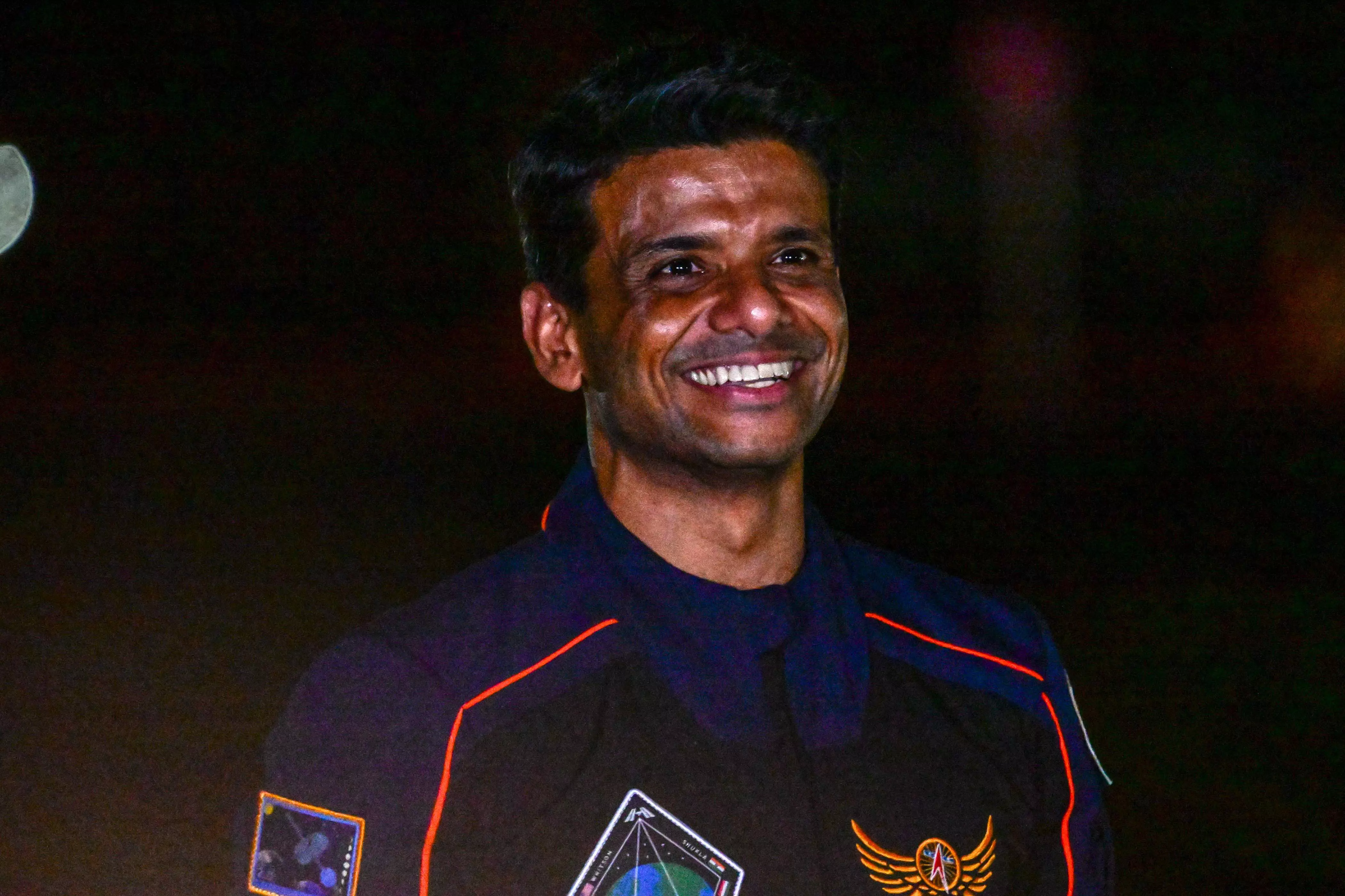 Yun Hi Chala Chal... Fighter Pilot, Astronaut Shubhanshu Shukla Sets Off on Space Odyssey