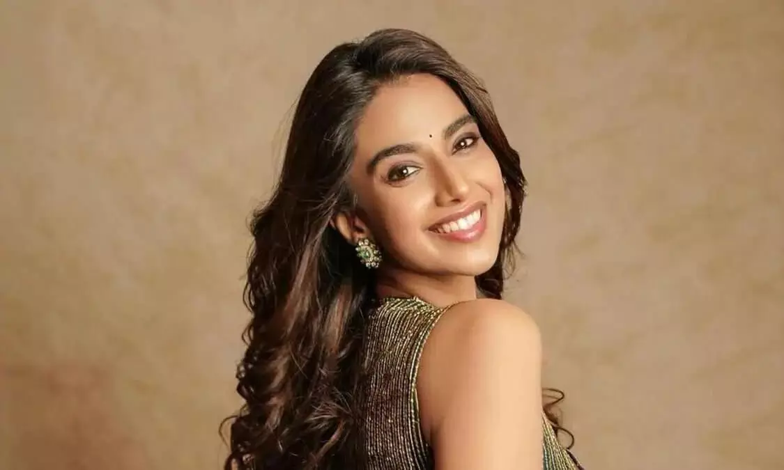 Meenakshi Chaudhary Changes Her Spelling