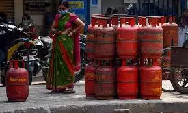 Misuse Of Domestic LPG Refills Rampant Among Street Food Vendors