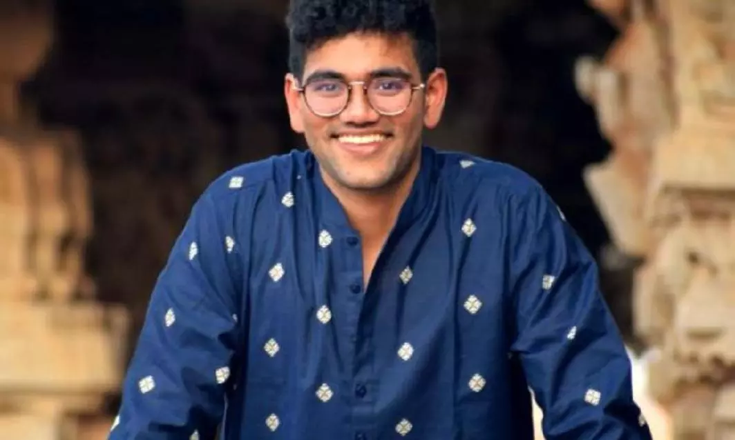 The Scion Who Writes Empire Back To Life