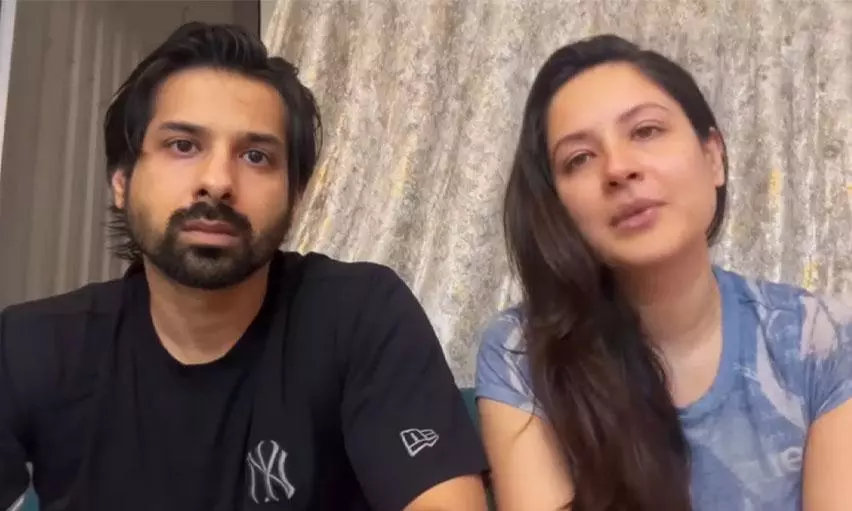 Actor Puja Banerjee, Kunal Verma Booked for Abducting, Extorting Money From Bengali Filmmaker