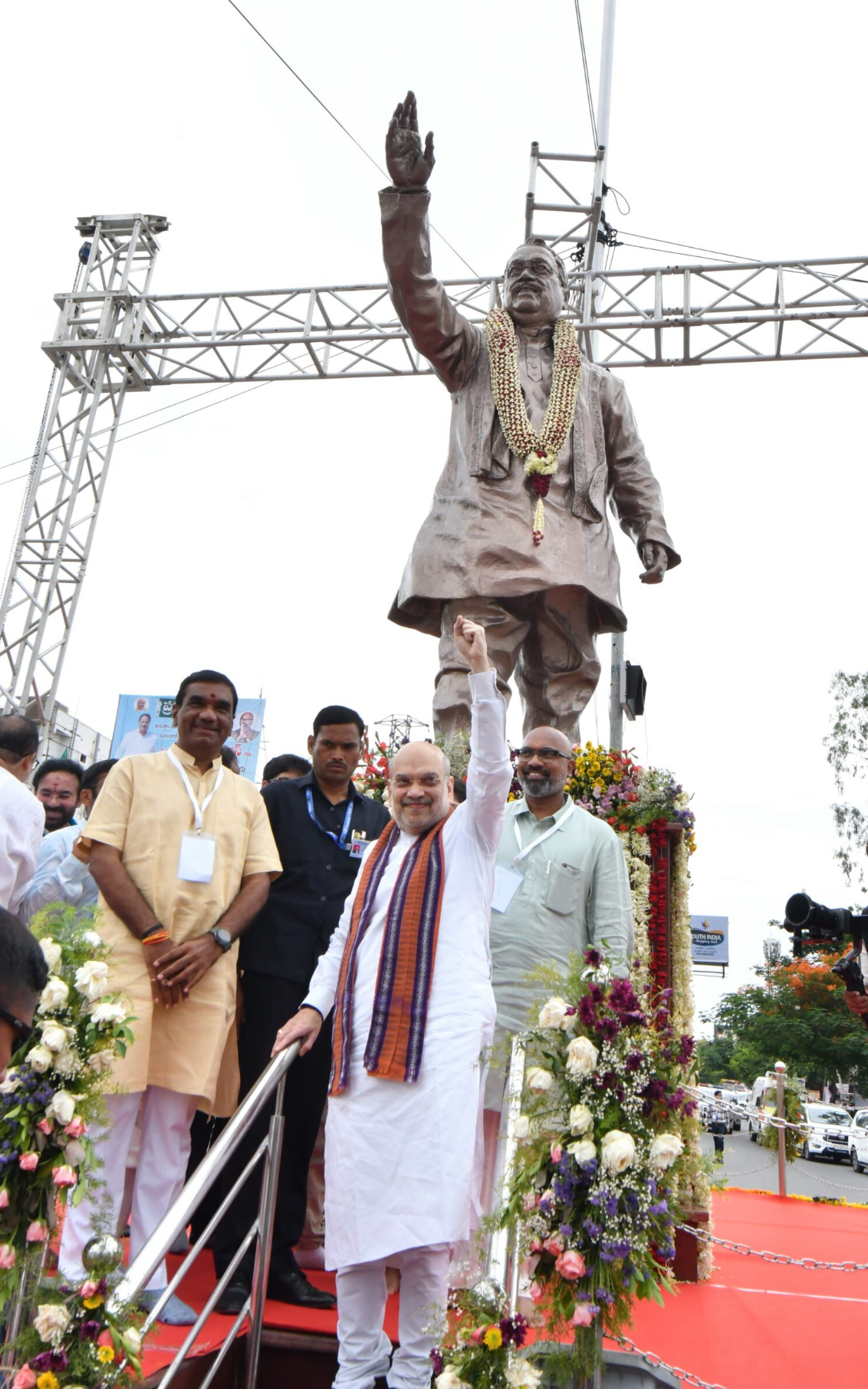 Amit Shah Unveils Statue of D. Srinivas in Nizamabad