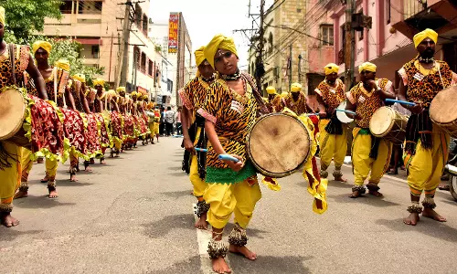 Dancers Offer Tribute to Goddess during Ashada Bonalu in Golconda Fort Dancers Offer Tribute to Goddess during Ashada Bonalu in Golconda Fort