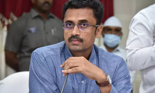 Officials Told to Take Steps to Boost Govt School Enrolment