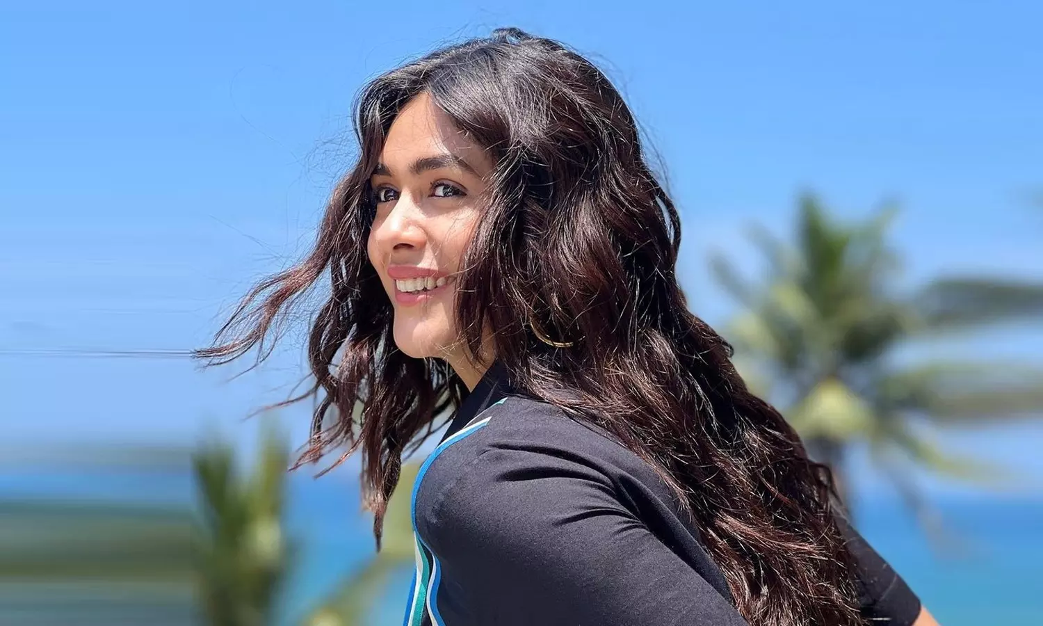 Mrunal Thakur Locks Herself Away To Avoid Food Temptation