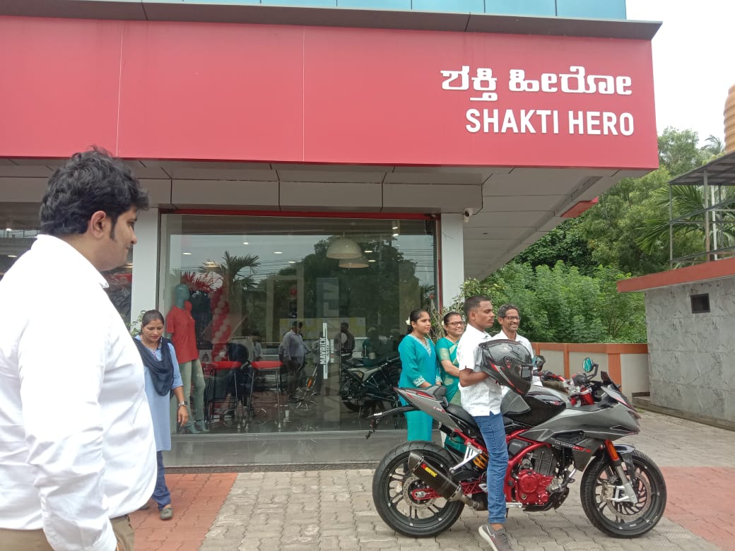 Hero MotoCorp Gifts Centennial Bike to Udupi Youth Traveler