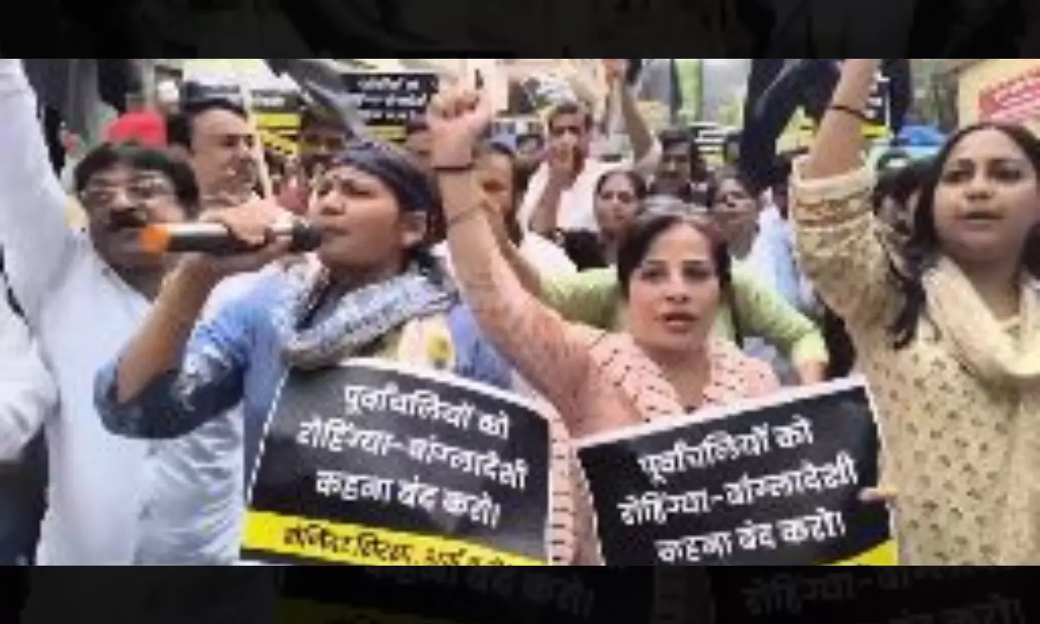 AAP Protest In Rajouri Garden, Demands Sacking of Delhi Minister Sirsa Over Derogatory Remark