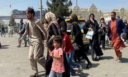 Pakistan to Begin Mass Deportation of 1.4 Million Afghan Refugees