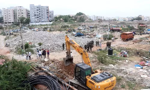 HYDRAA Cracks Down on Illegal Borewells at Sunnam Cheruvu