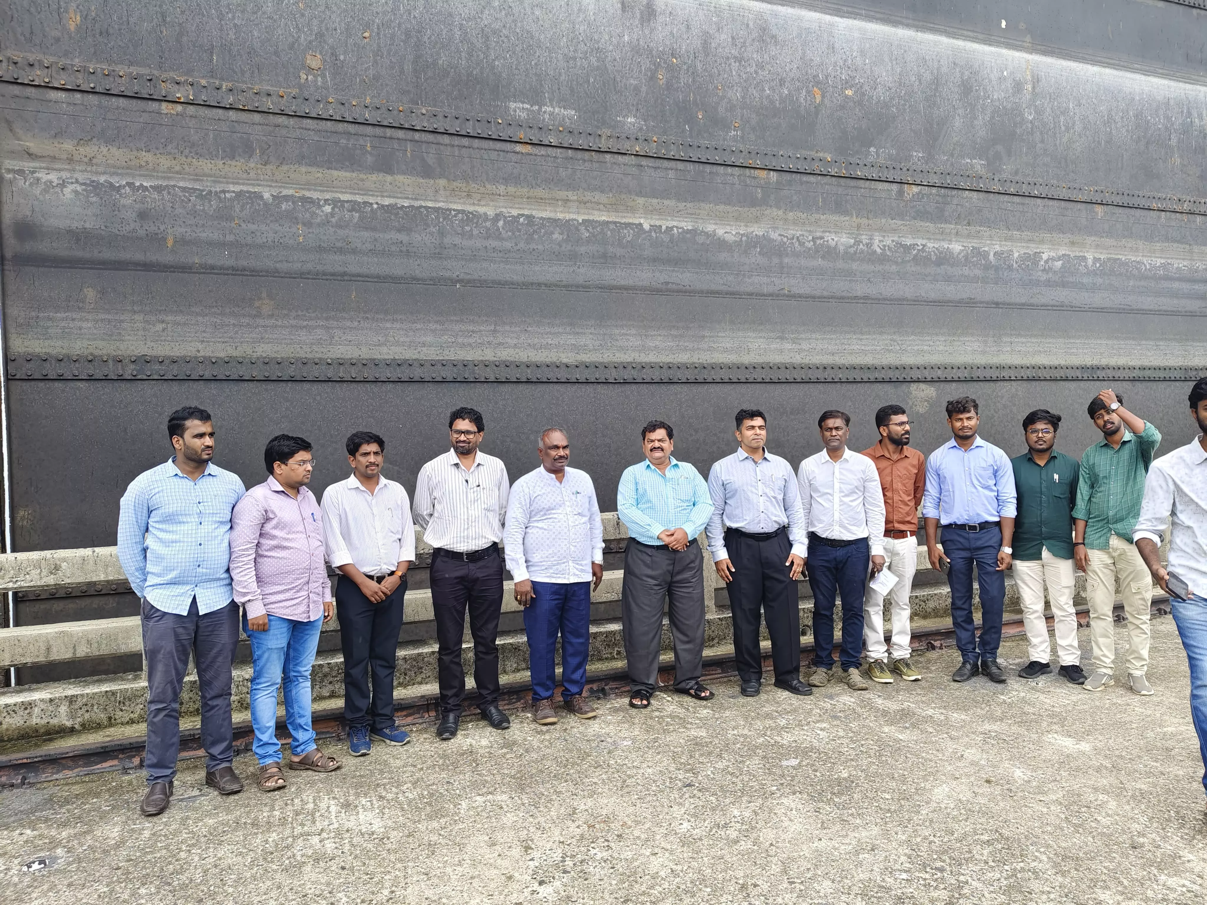 Maha Opens Babli Gates to Release Water Into Godavari