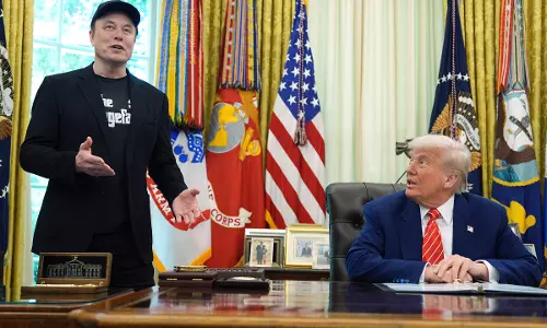 Trump Escalates Feud With Musk, Threatens Tesla, SpaceX Support