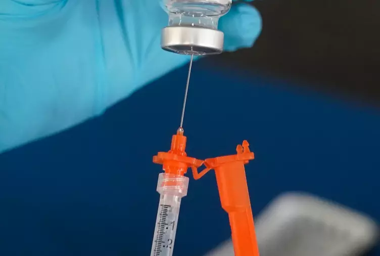 FDA Vaccine Chief Limits COVID Shot Use, Overruling Staff FDA Vaccine Chief Limits COVID Shot Use, Overruling Staff