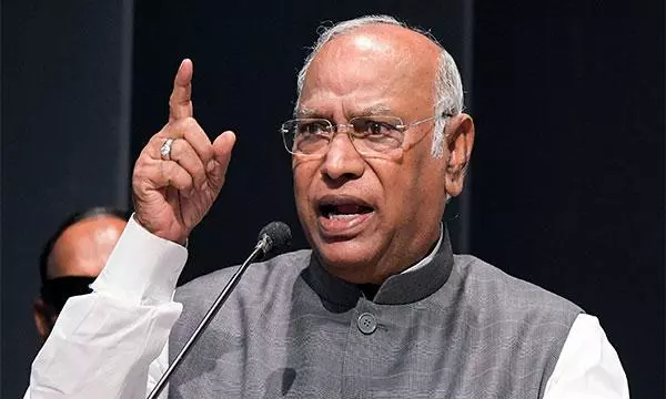 Cabinet Aspirants Call on Kharge