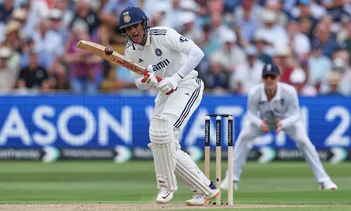 Gill, Jadeja Take India to 419/6 at Lunch On Day 2 Gill, Jadeja Take India to 419/6 at Lunch On Day 2