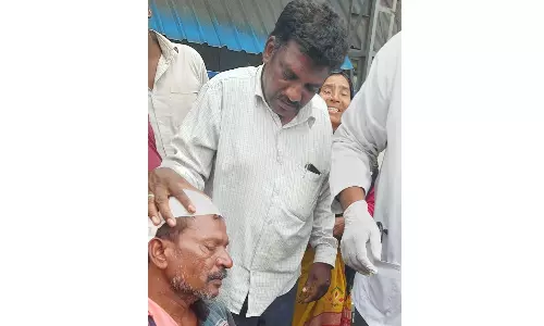 Justin’s Father Attempts Suicide in Protest Against Cops Justin’s Father Attempts Suicide in Protest Against Cops