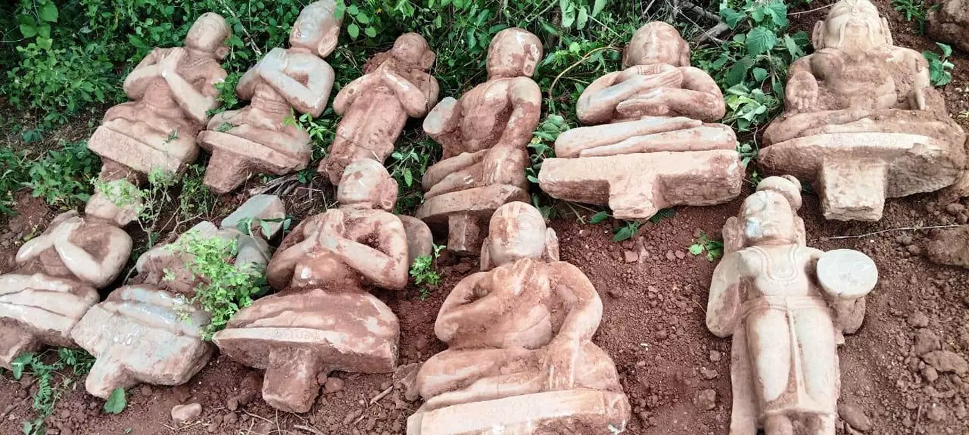 12 Alvar Sculptures Found At Yerragondapalem