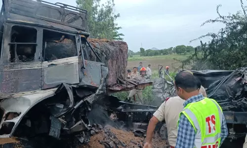 Mahabubabad: Three Burnt Alive in Lorry Collision Fire Mahabubabad: Three Burnt Alive in Lorry Collision Fire