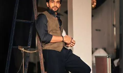 Pratik Revels In The Role Of Mahatma