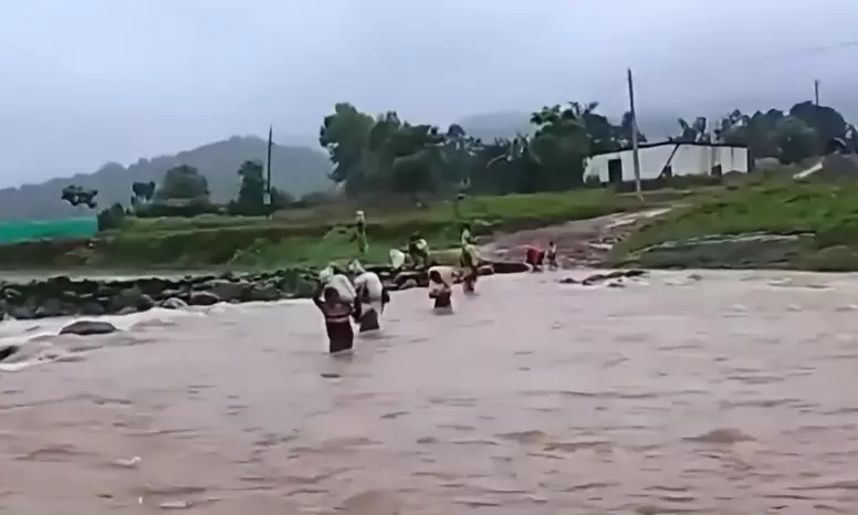 600 Families Shifted As Godavari Swells Near First Flood Warning Mark in ASR District