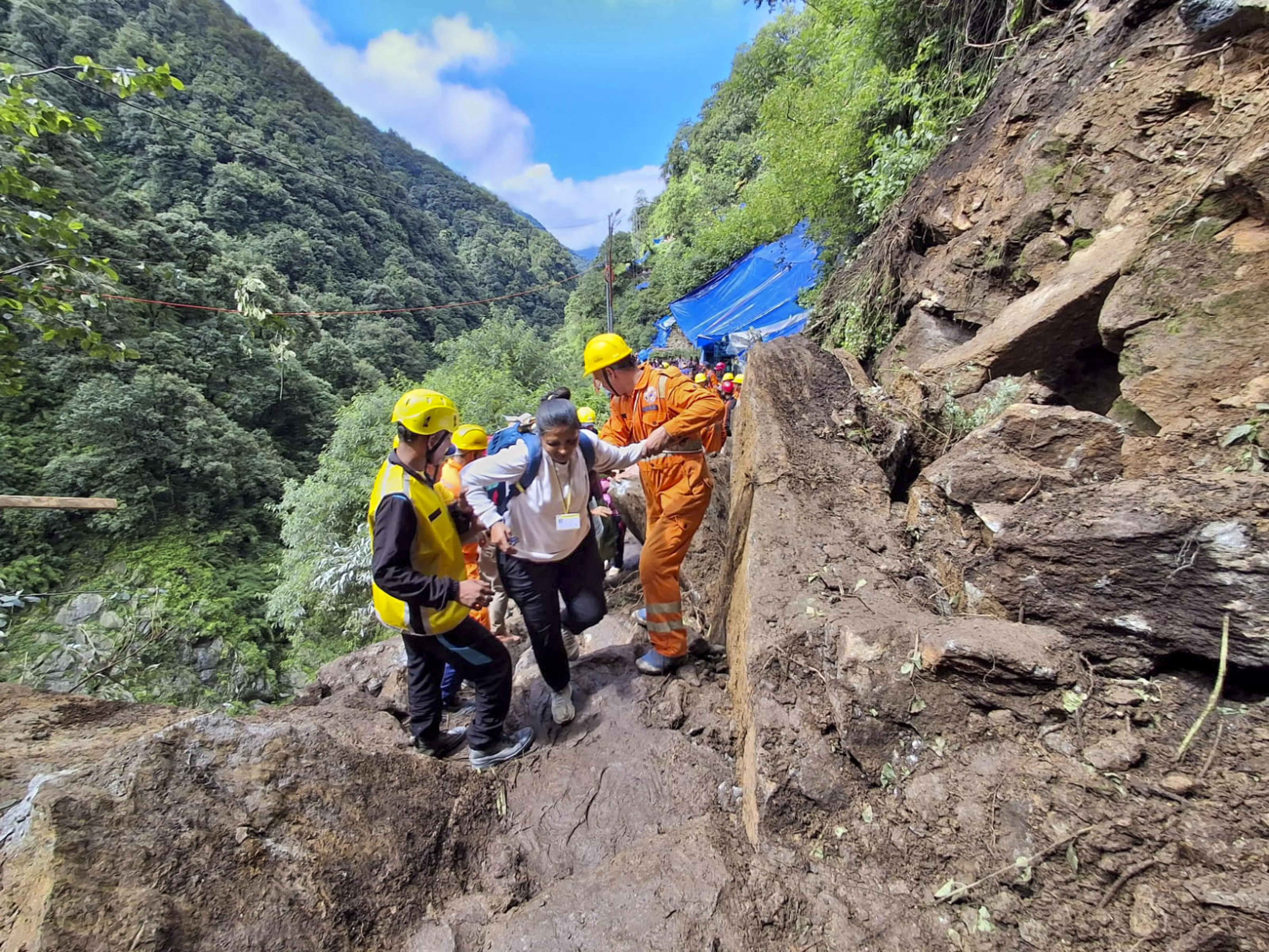 Landslide Hits Rudraprayag-Badrinath Route, Restoration Work Underway