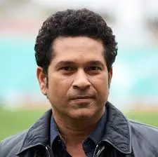 Sachin Recounts Gursharans Crucial Gesture During His Landmark 1989-90 Irani Cup Ton Sachin Recounts Gursharans Crucial Gesture During His Landmark 1989-90 Irani Cup Ton