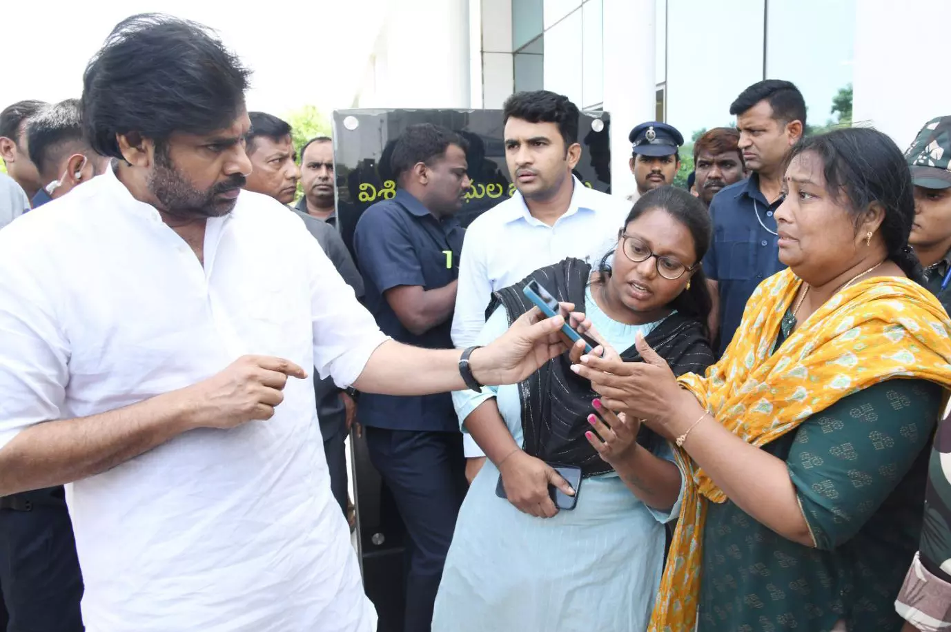 Pawan Kalyan Comes to Rescue of Men Held Captive in Myanmar