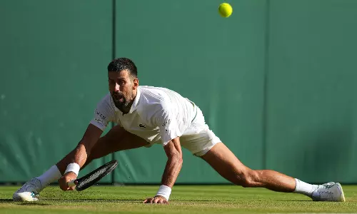 Djokovic Reaches a Record 14th Wimbledon Semifinal