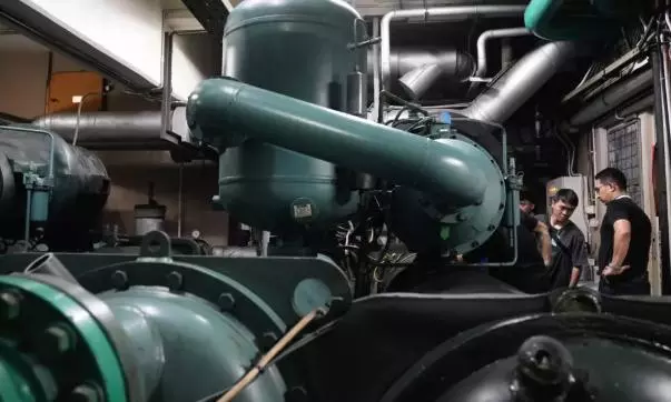 In Indonesia, A Start-Up Captures Coolants To Stop Global Warming In Indonesia, A Start-Up Captures Coolants To Stop Global Warming