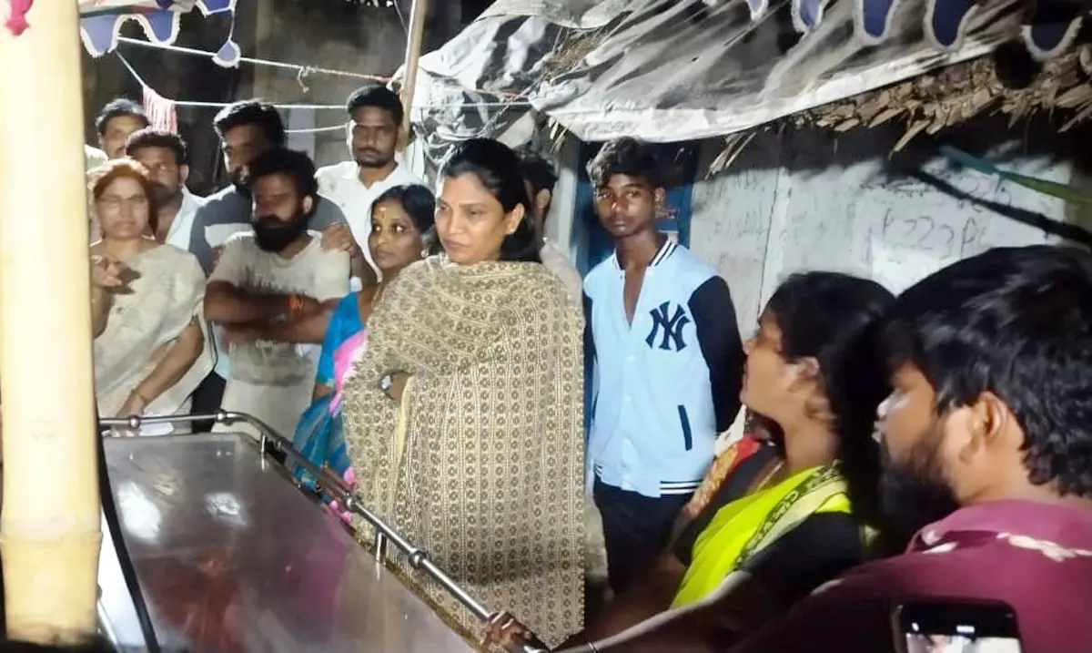 Andhra Pradesh: 4-Year-Old Boy Dies After Falling into Pit