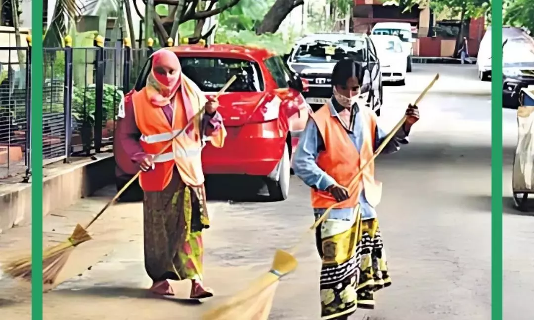 Hyderabad Bags 7-Star Clean City Award