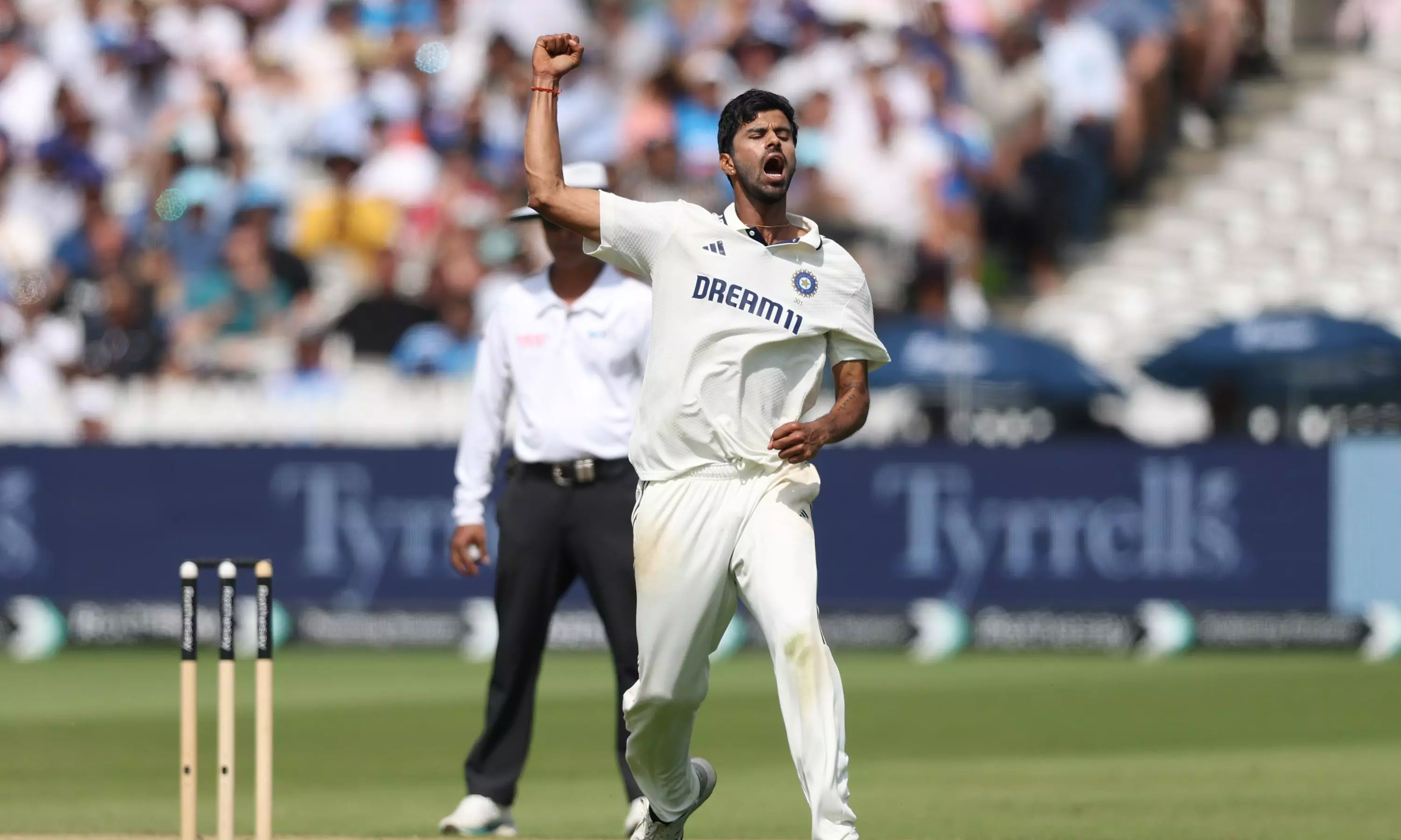 Sundars Double Strike Rocks England as India Fights Back at Lords