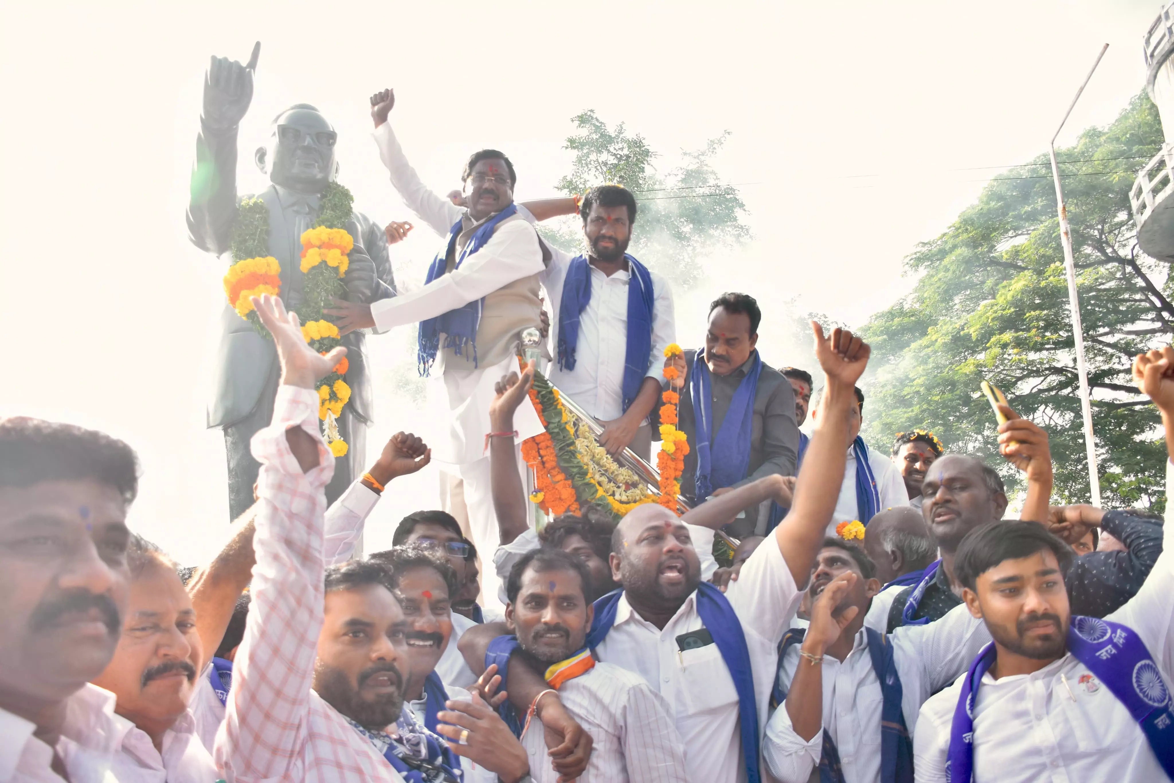 Vivek Inaugurates Ambedkar Statue, Pledges Social Justice