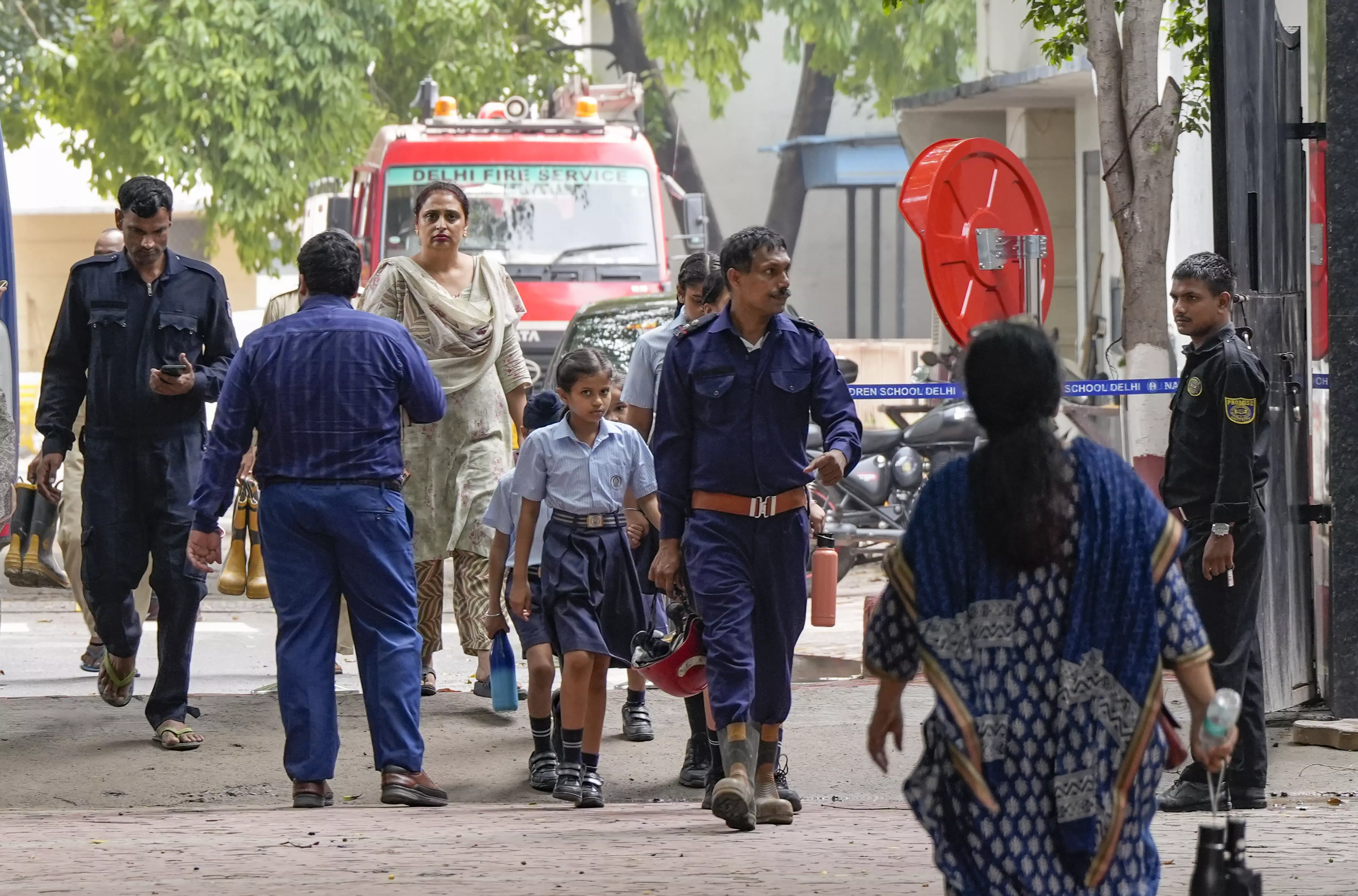 Three Delhi Schools Receive Bomb Threats