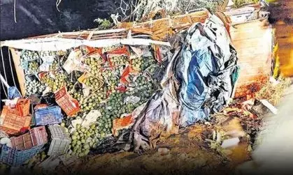 9 killed as lorry overturns in Annamayya district