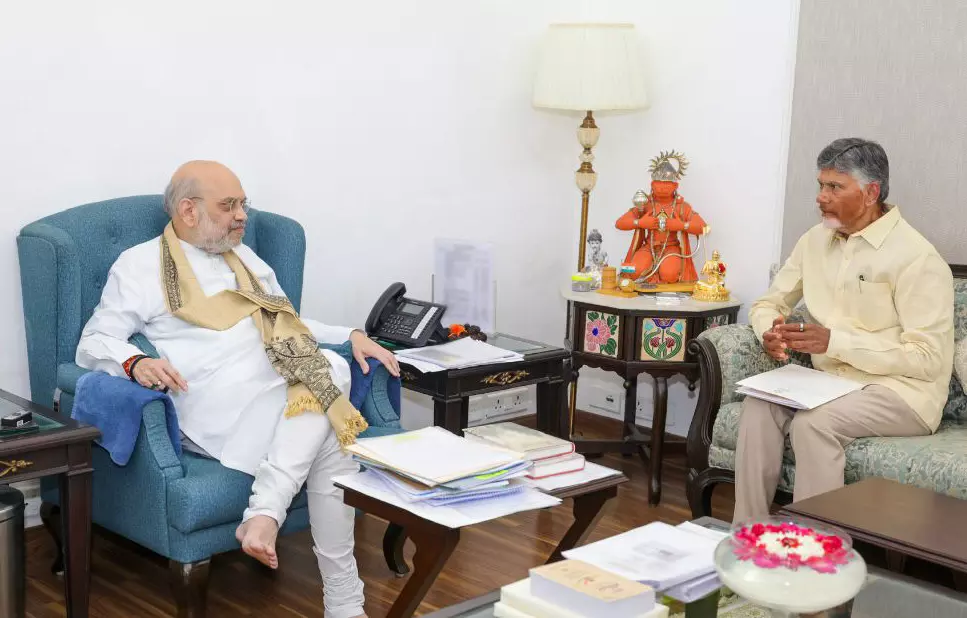 AP Has Right To Fully Utilise Godavari Surplus Water: CM AP Has Right To Fully Utilise Godavari Surplus Water: CM